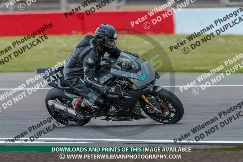 PJ Motorsport Photography;donington no limits trackday;donington park photographs;donington trackday photographs;no limits trackdays;peter wileman photography;trackday digital images;trackday photos